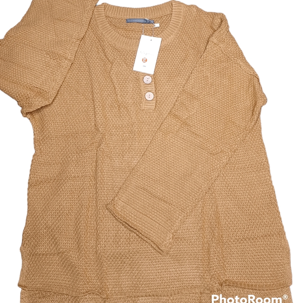 NWT Woman's Brown Pullover Sweater